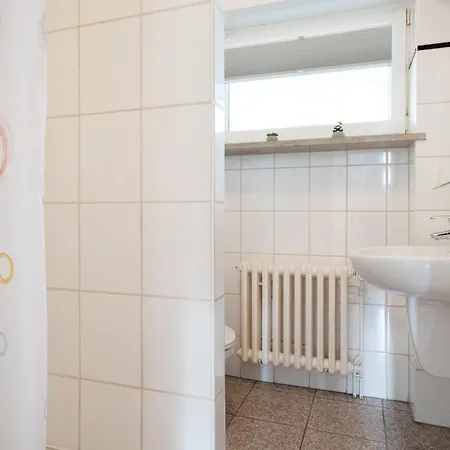 Haus Raketin Krabbe * Rettin